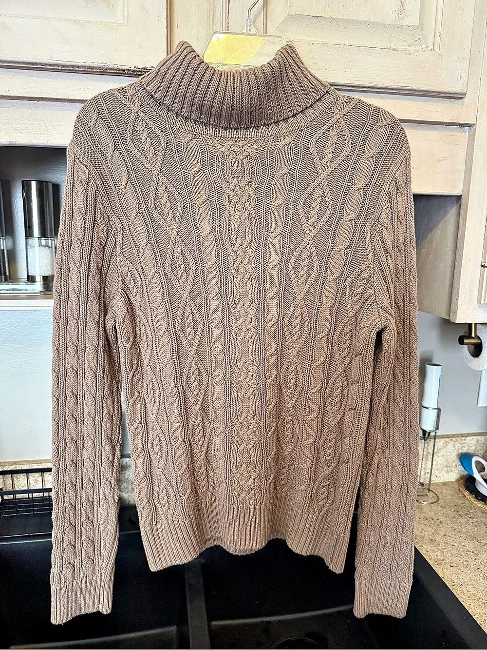 Pria Cable Knit Turtleneck Cotton Large Like New